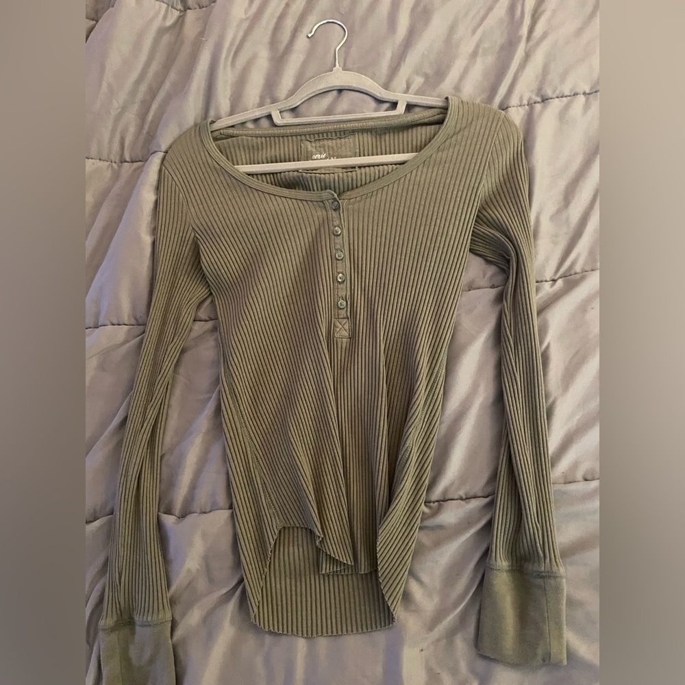 Aerie long sleeve NWOT